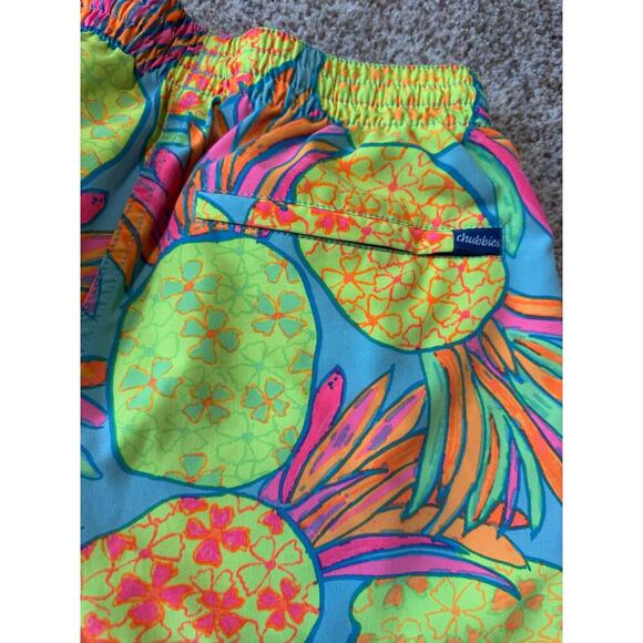 Chubbies shorts/swim trunks, size Small, 5.5 inseam, lightweight, Pineapples - Picture 8 of 10